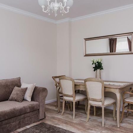 Апартаменти Apartament Starowka Gdansk Osiek Екстер'єр фото