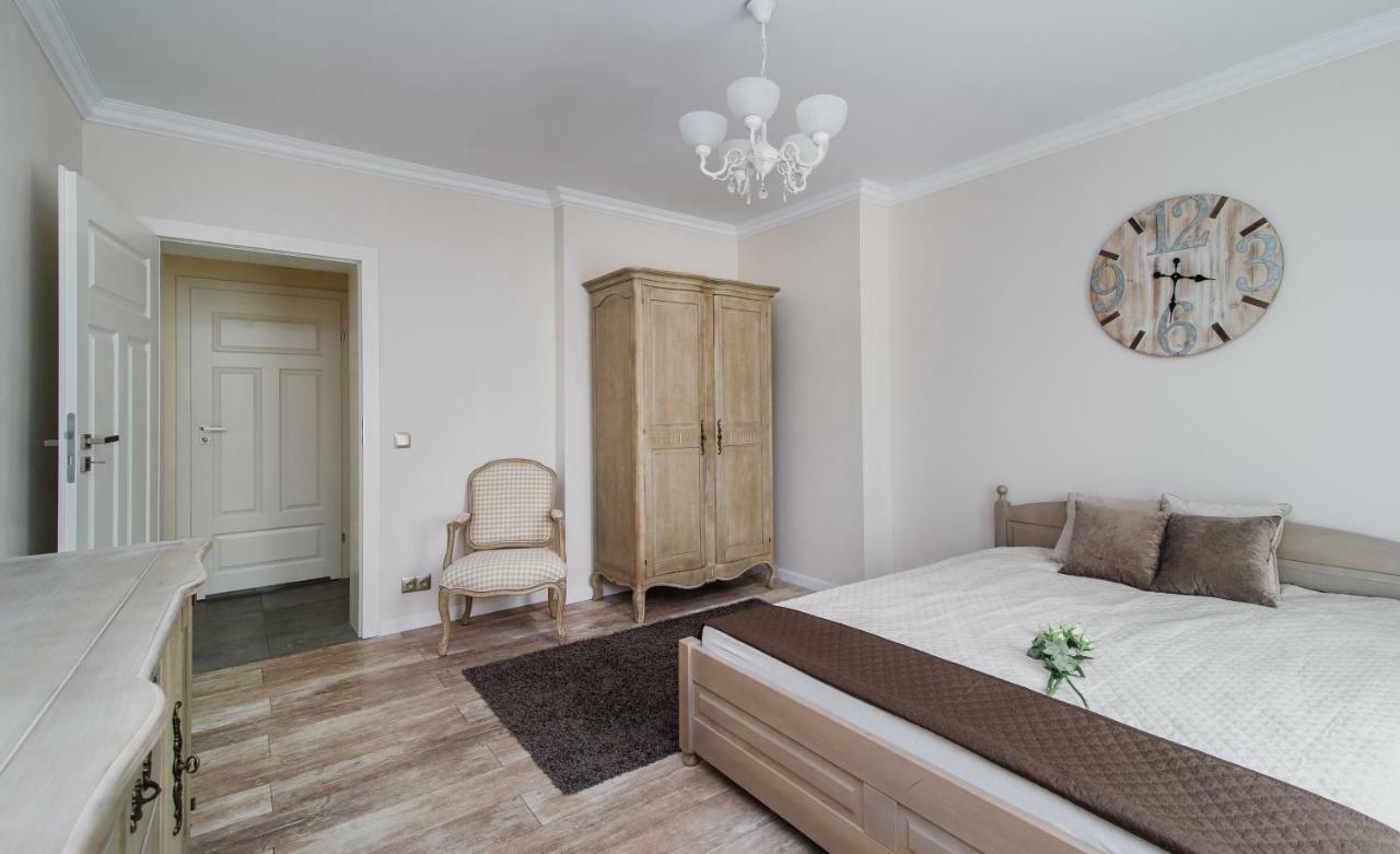 Апартаменти Apartament Starowka Gdansk Osiek Екстер'єр фото