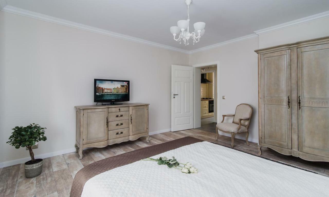 Апартаменти Apartament Starowka Gdansk Osiek Екстер'єр фото